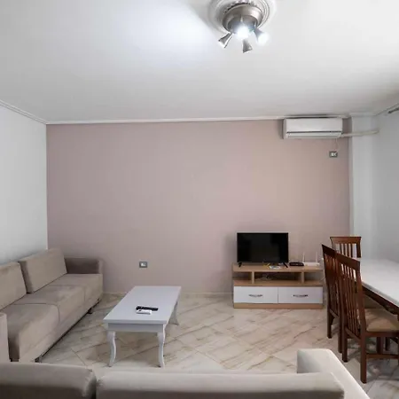 Genti * Sarandë